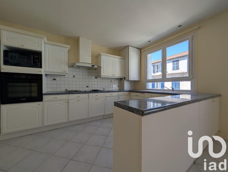 Appartement - 100 m² - 4 pièces