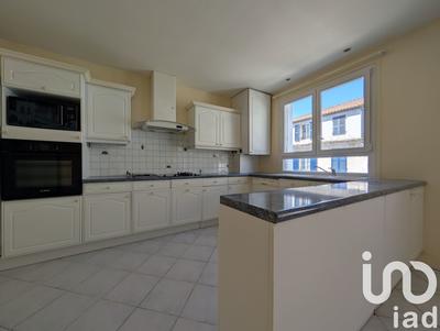 Appartement - 100 m² - 4 pièces