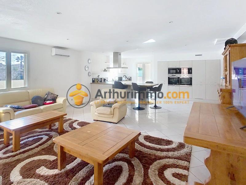 Maison - 190 m² - 9 pièces