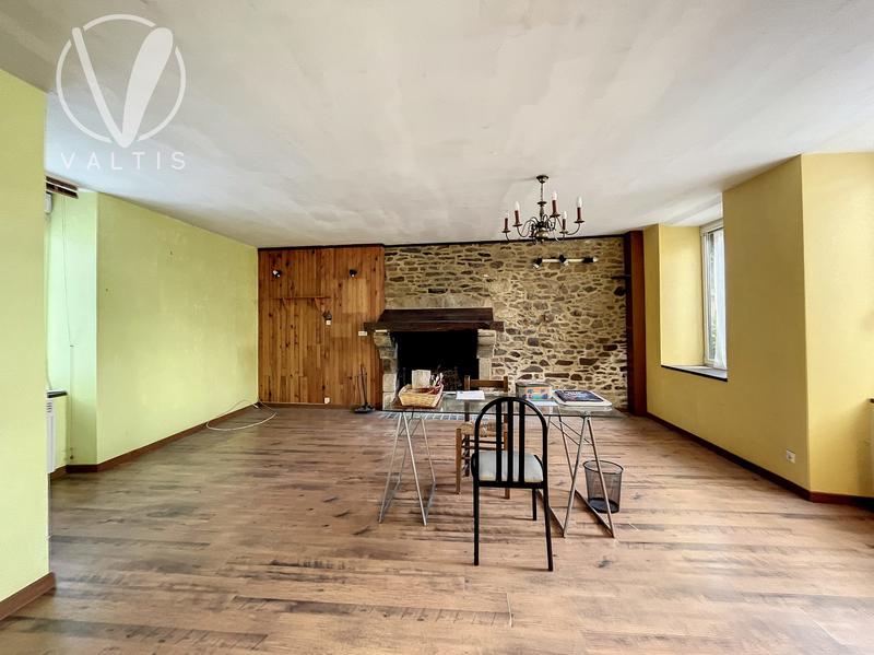 Maison - 121 m² - 5 pièces