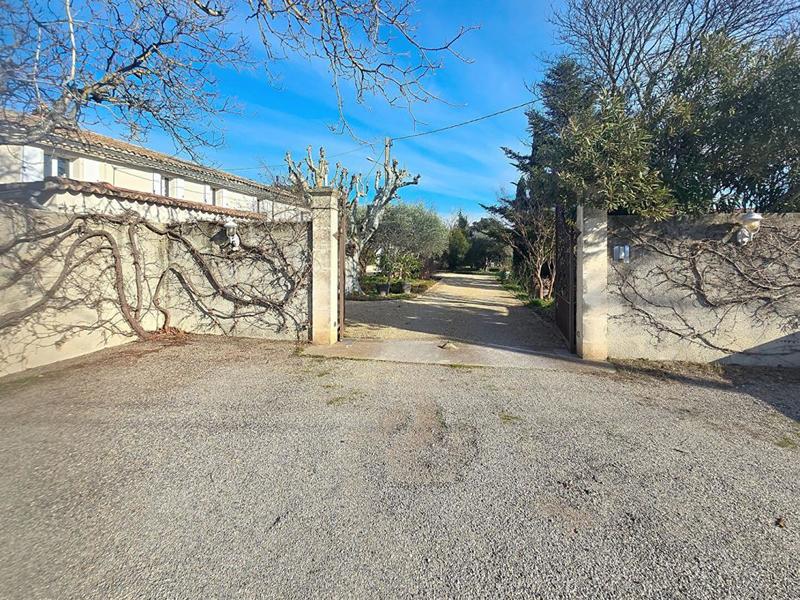 Demeure - 264 m² - 12 pièces