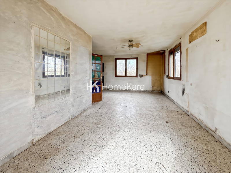 Maison - 220 m² - 7 pièces