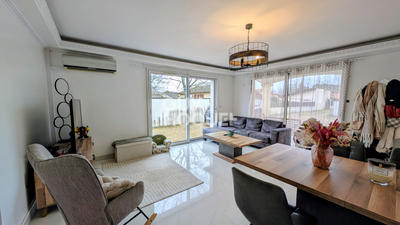 Maison - 84 m² - 4 pièces