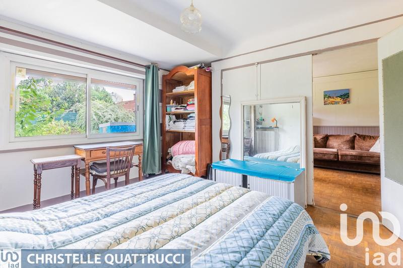 Maison - 182 m² - 8 pièces