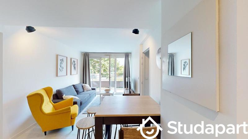 Chambre - 9 m² - 1 pièce