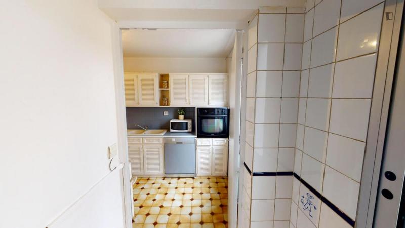 Chambre - 12 m² - 4 pièces