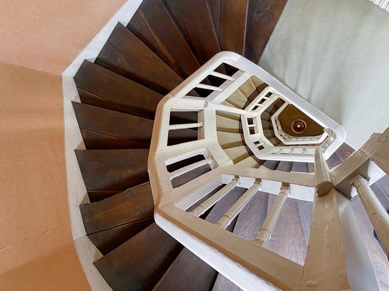 Maison de ville - 260 m² - 8 pièces