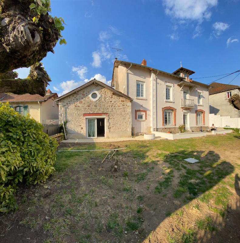 Maison de ville - 201 m² - 8 pièces