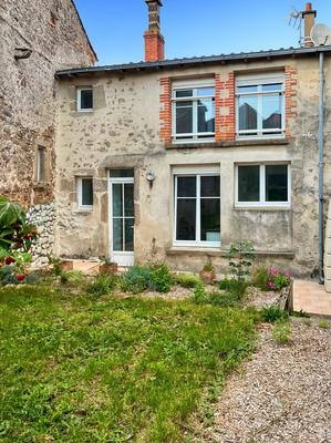 Maison - 136 m² - 4 pièces