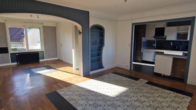 Maison - 125 m² - 7 pièces