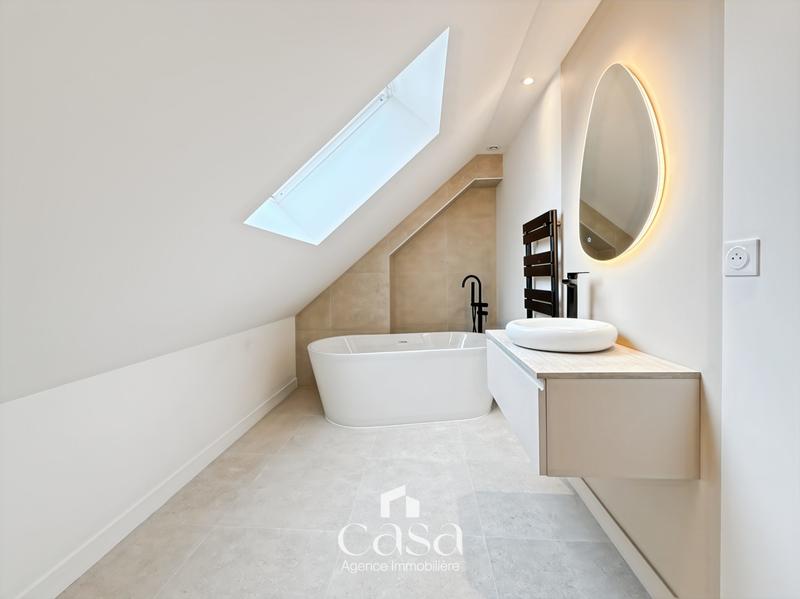 Maison traditionnelle - 130 m² - 5 pièces