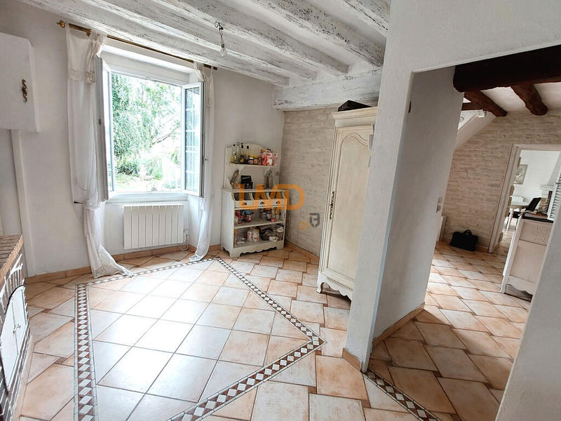 Maison - 185 m² - 7 pièces