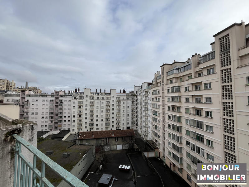 Appartement - 61 m² - 2 pièces