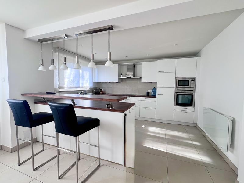 Appartement - 74 m² - 2 pièces