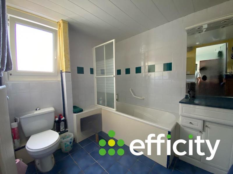 Maison - 92 m² - 4 pièces