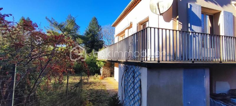 Maison traditionnelle - 154 m² - 6 pièces