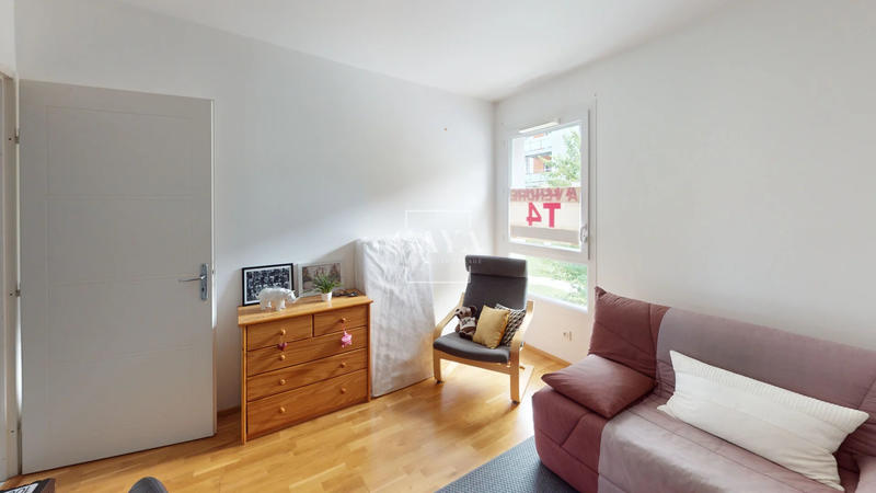 Appartement - 76 m² - 4 pièces