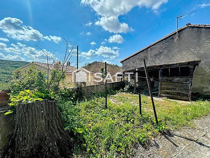 Maison - 207 m² - 7 pièces