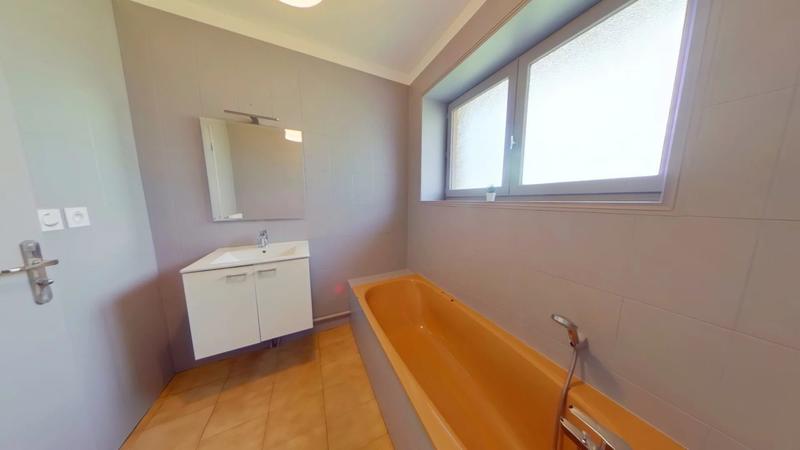 Appartement - 110 m² - 4 pièces