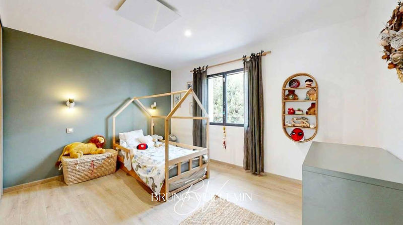 Villa - 350 m² - 14 pièces