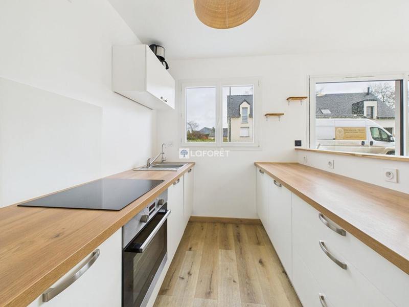 Maison - 122 m² - 5 pièces