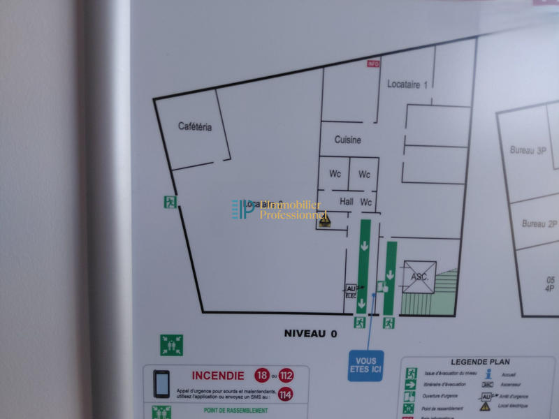 Bureau - 159 m² - 2 pièces