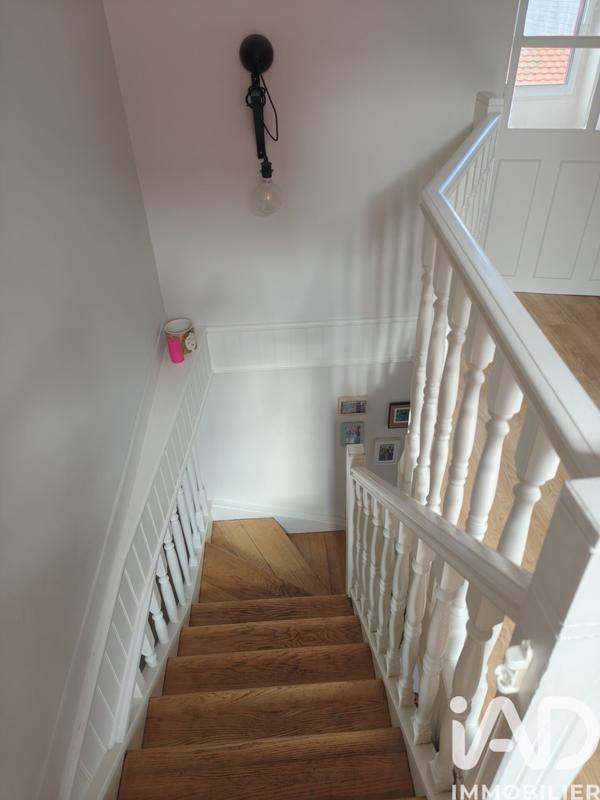 Maison - 183 m² - 6 pièces