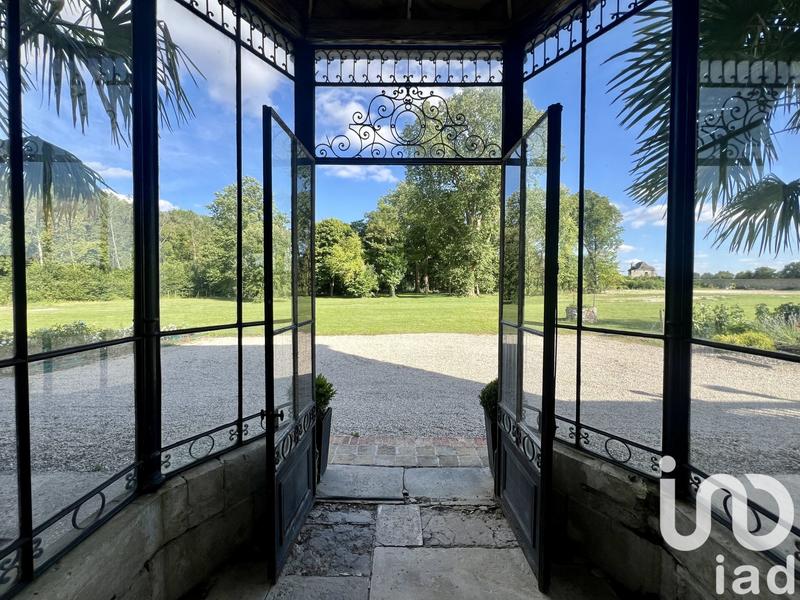 Château - 765 m² - 18 pièces