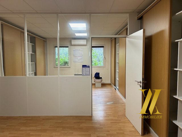 Local d'activités - 265 m²