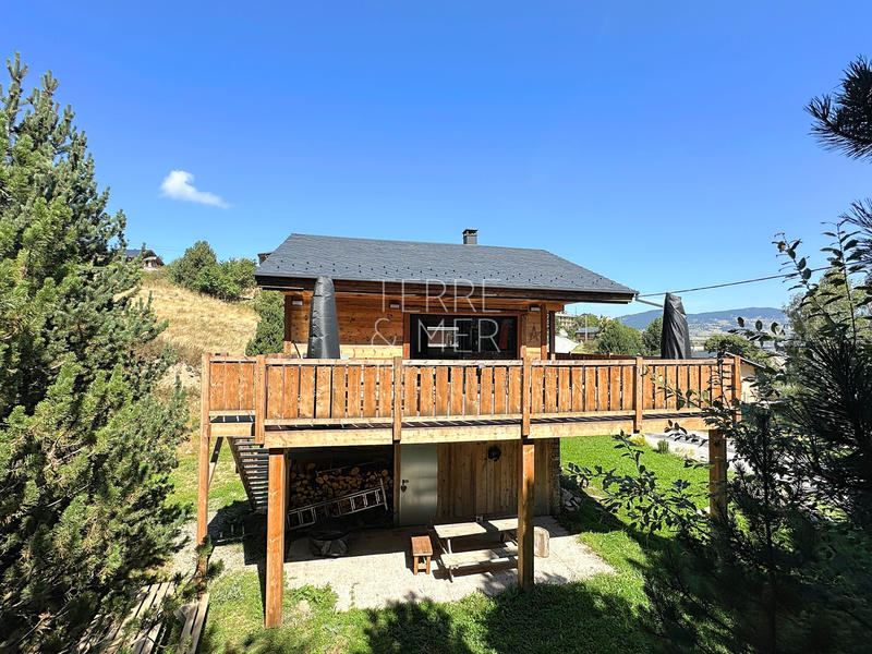 Maison - 95 m² - 4 pièces