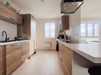 Appartement - 108 m² - 4 pièces