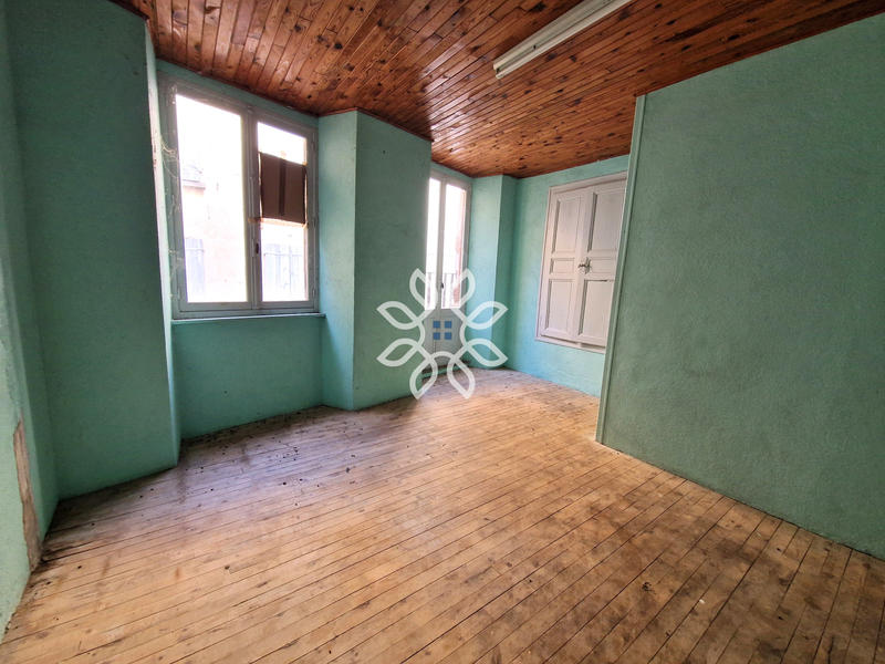 Maison - 73 m² - 5 pièces