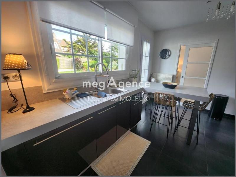 Maison traditionnelle - 158 m² - 6 pièces