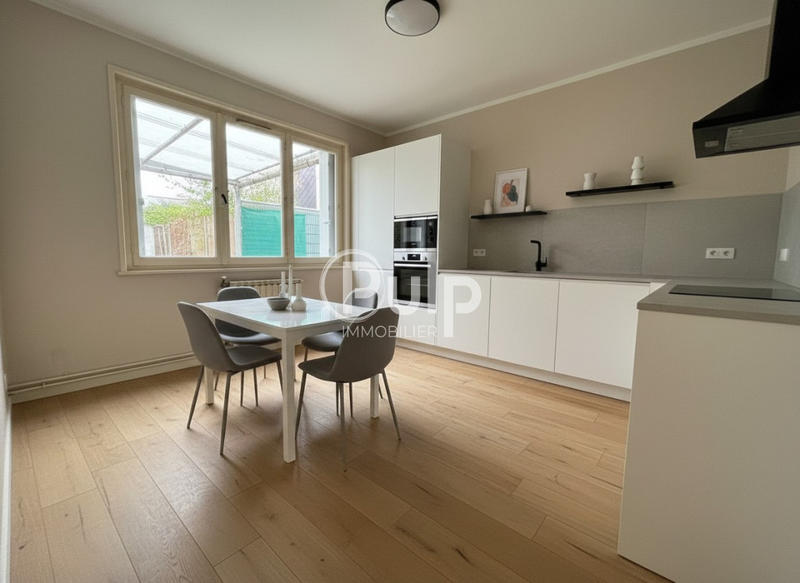 Maison - 70 m² - 3 pièces