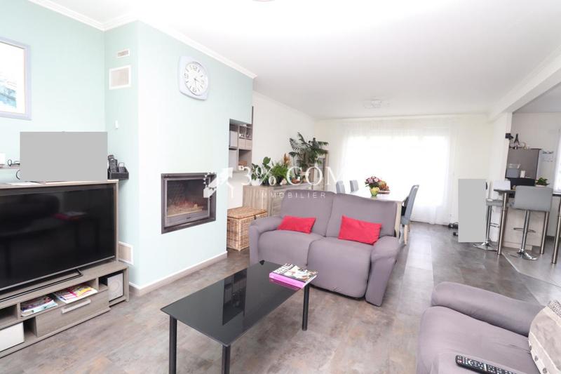 Maison - 158 m² - 7 pièces