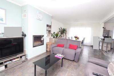 Maison - 158 m² - 7 pièces