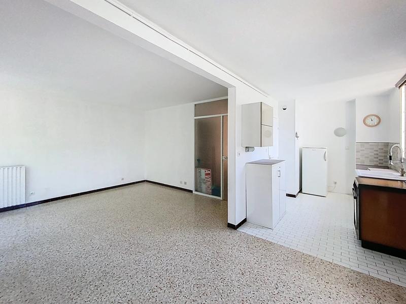 Appartement - 99 m² - 5 pièces