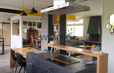 Maison - 278 m² - 7 pièces