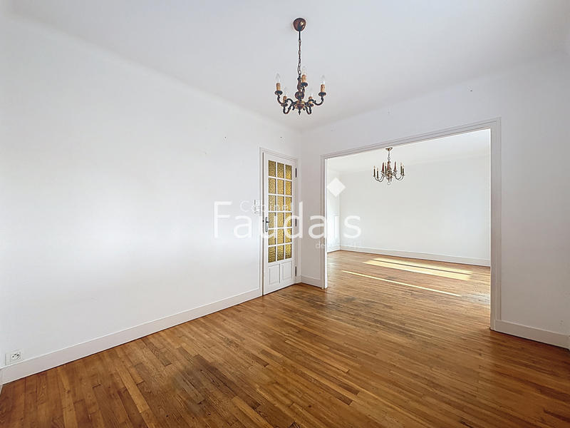 Maison - 80 m² - 5 pièces