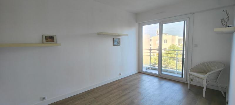 Appartement - 85 m² - 3 pièces