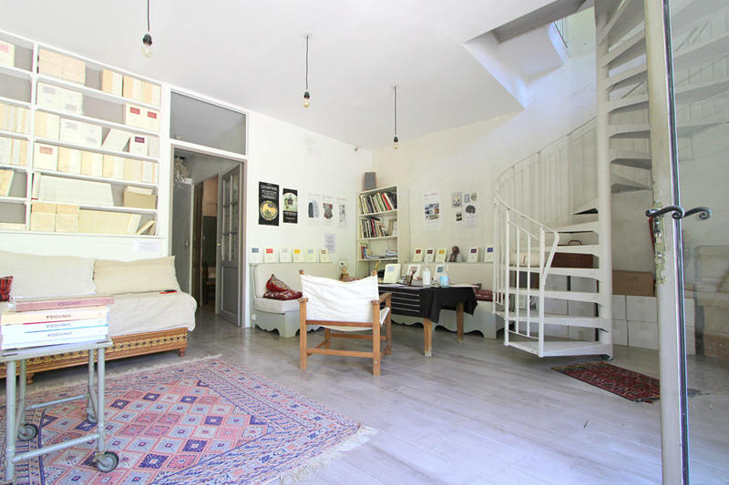 Maison - 681 m² - 21 pièces