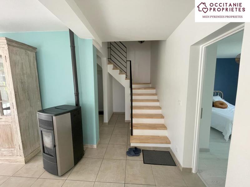 Maison - 163 m² - 8 pièces