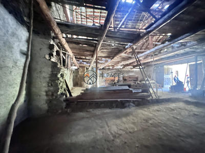 Châlet - 350 m² - 6 pièces