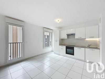 Appartement - 79 m² - 4 pièces