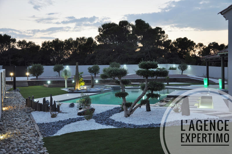 Maison - 168 m² - 5 pièces