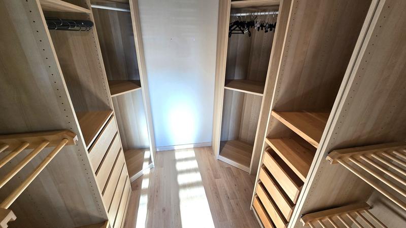 Maison contemporaine - 243 m² - 6 pièces