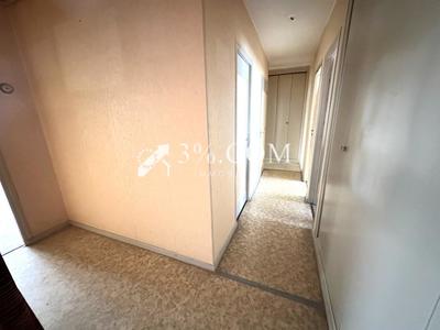 Appartement - 76 m² - 5 pièces