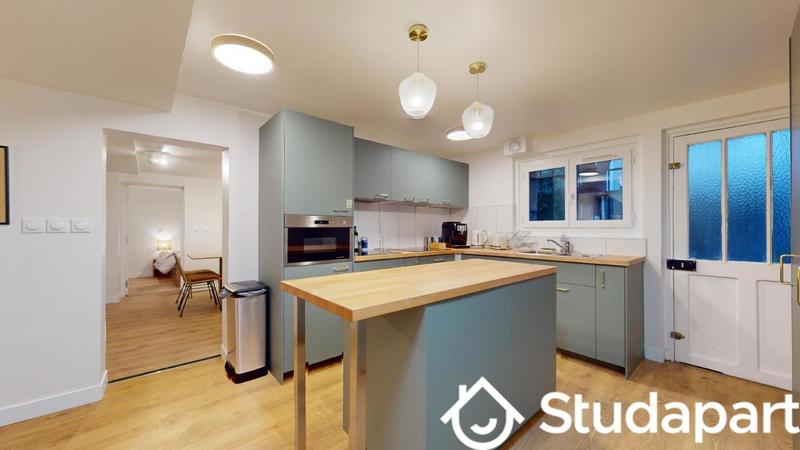 Chambre - 13 m² - 1 pièce