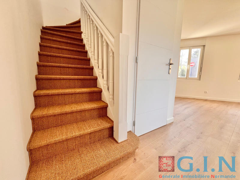 Maison - 82 m² - 4 pièces