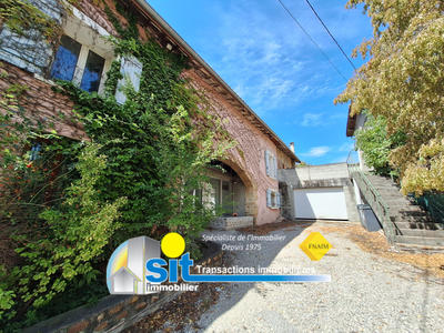 Appartement - 163 m² - 6 pièces